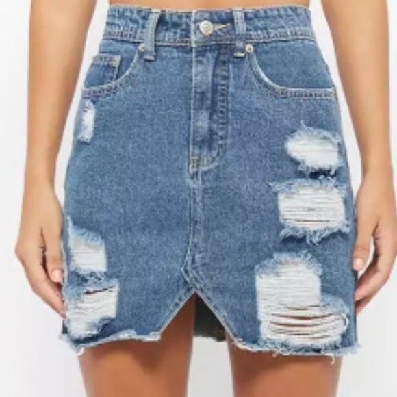 NWT Denim Distressed Skirt - Picture 5 of 7